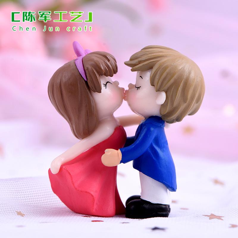 Phụ Kiện Tiểu Cảnh Tiểu cảnh cặp đôi hôn nhau mini móc khóa trang trí DIY (ZC-1060)