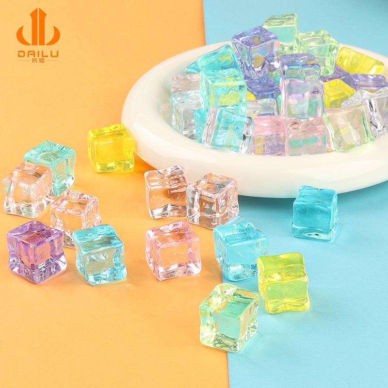 Charm LaBuBu Đá băng acrylic DIY trang trí điện thoại (FF-9)