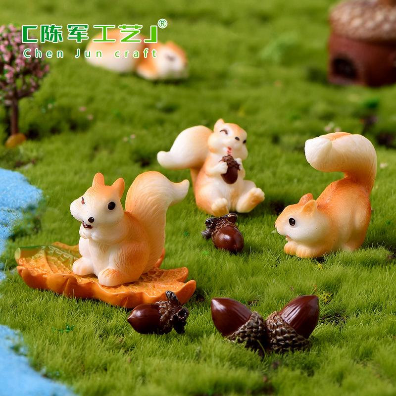 Phụ Kiện Tiểu Cảnh Tiểu cảnh sóc và nhà hạt dẻ, trang trí cây cảnh mini (ZC-149)
