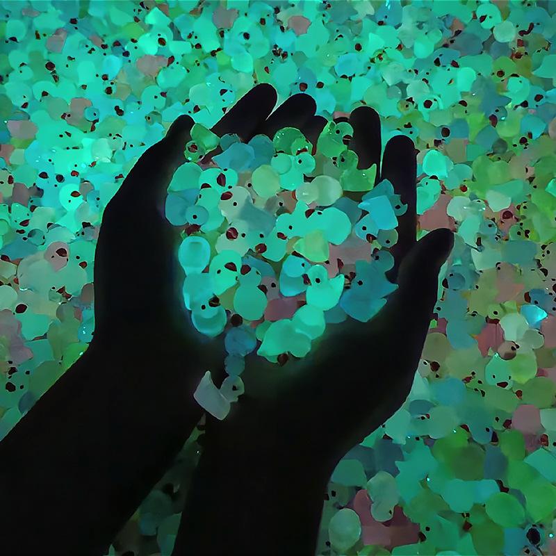 Charm LaBuBu Charm bé gái mini DIY trang trí dễ thương (FF-40)