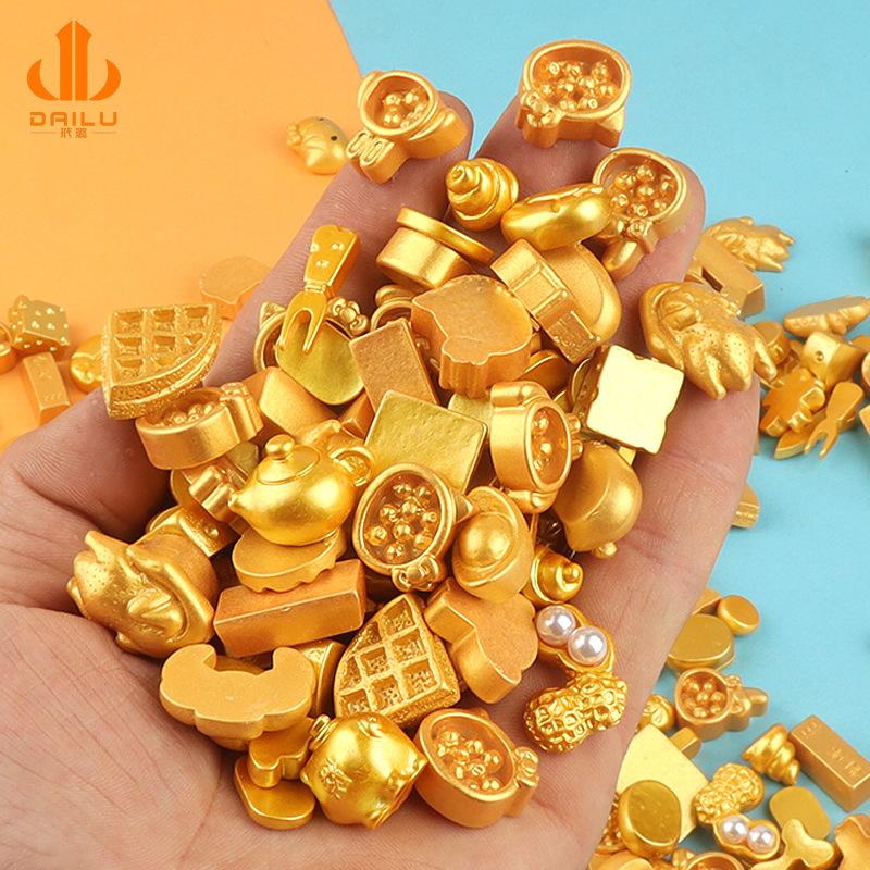 Charm LaBuBu Charm vàng mini DIY tiểu cảnh trang trí Tết (FF-136)