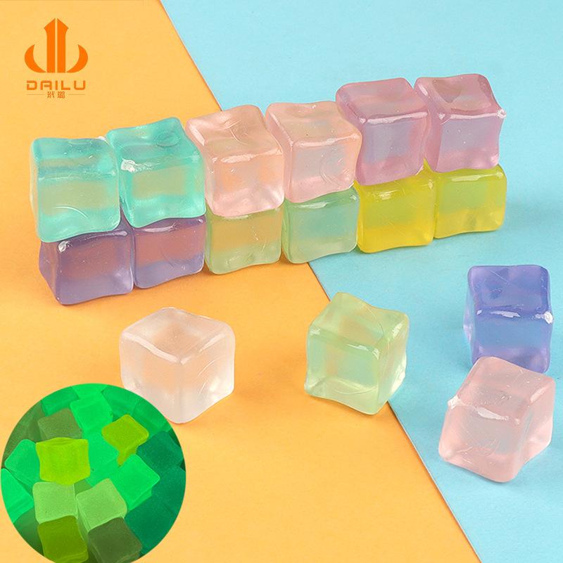 Charm LaBuBu Charm đá băng phát sáng DIY trang trí quầy bar (FF-137)