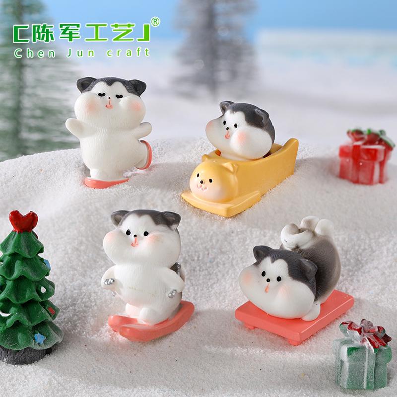 Phụ Kiện Tiểu Cảnh Tiểu cảnh mèo trượt tuyết mini trang trí cây và bàn (ZC-880)