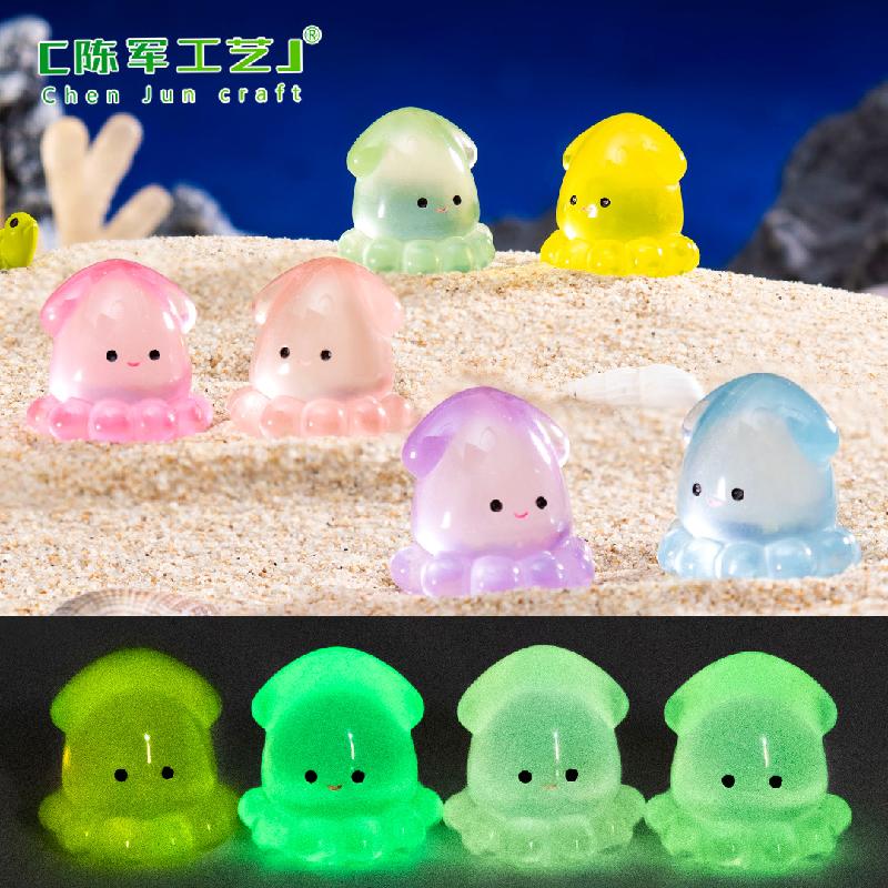 Phụ Kiện Tiểu Cảnh Tiểu cảnh mực phát sáng DIY, phụ kiện tiểu cảnh mini resin fish tank blind bag treo bàn đáng yêu cute (ZC-1495)