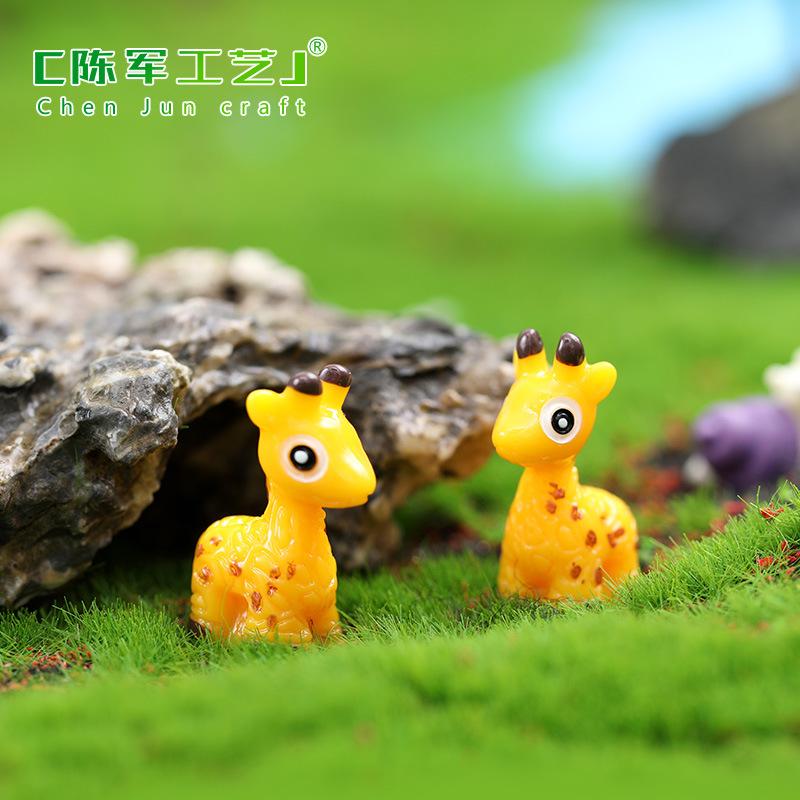 Phụ Kiện Tiểu Cảnh Tiểu cảnh hươu mini resin trang trí chậu cây rêu DIY (ZC-1081)