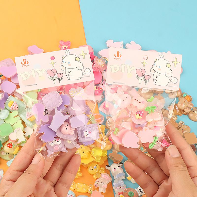 Charm LaBuBu 卡通diy材料包 手工店摆摊外贸 水杯收纳盒 树脂配件儿童装饰品