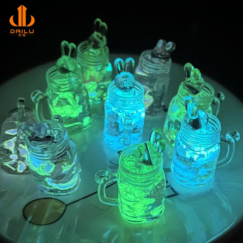 Charm LaBuBu 夜光新款软陶片兔子杯 汽车钥匙扣可爱 卡通宝宝挂饰钥匙扣配件