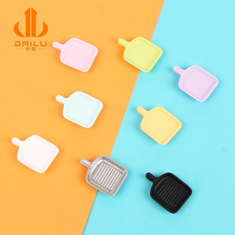 Charm LaBuBu Charm chảo DIY trang trí vỏ điện thoại & giày (FF-221)