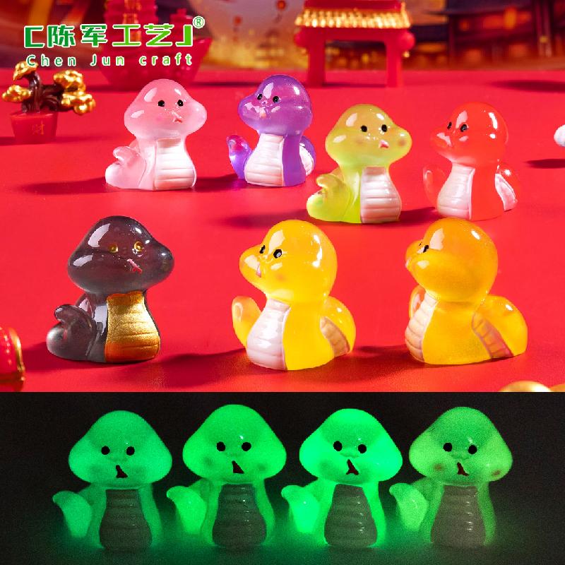 Phụ Kiện Tiểu Cảnh Tiểu cảnh rắn năm mới phát sáng mini trang trí bàn DIY (ZC-1248)