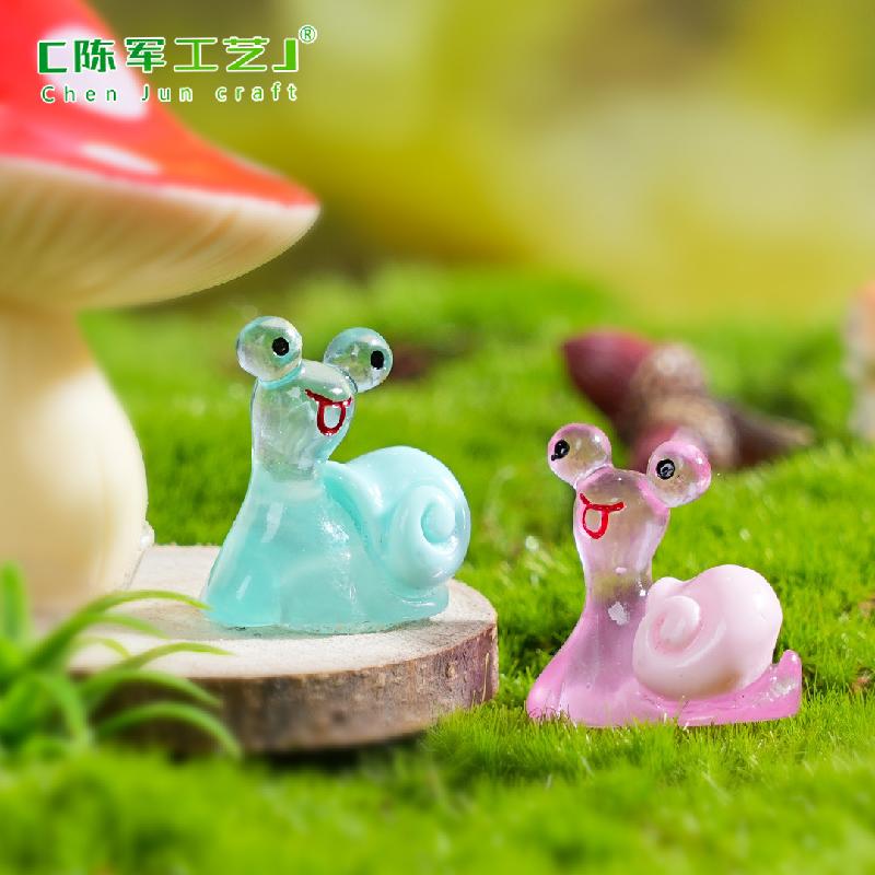 Phụ Kiện Tiểu Cảnh Tiểu cảnh ốc sên mắt to phát sáng DIY, sân vườn tiểu cảnh mini ngoại thương (ZC-756)