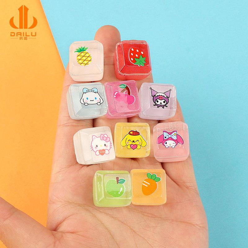Charm LaBuBu 卡通夜光方块糖 树脂饰品配件手机壳 奶油胶diy发夹材料水杯贴
