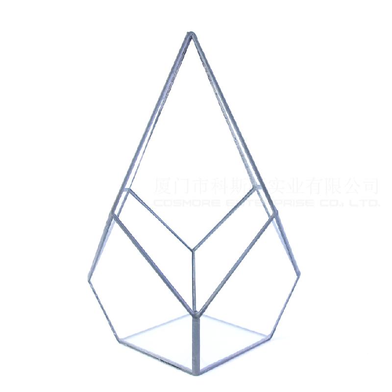 Chậu Đa Giác DG-87 Hoa nhỏ bất hợp lệ trong hộp với đá đầu bốn cạnh và cây thực vật đa thịt