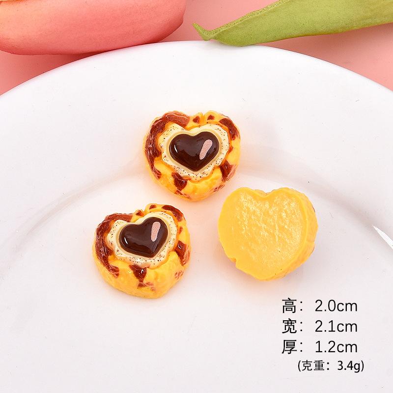 Bánh kem trái tim resin, food mini, phụ kiện DIY (NX-631)