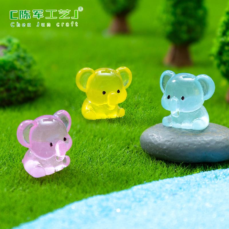Phụ Kiện Tiểu Cảnh 微景观创意夜光小象萌粒园艺造景 DIY装饰品挂配件迷你树脂小摆件