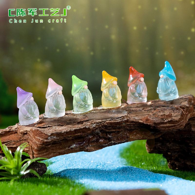 Phụ Kiện Tiểu Cảnh 跨境新品微景观创意夜光复活节老人萌粒 DIY装饰品配件迷你小摆件