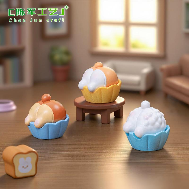 Phụ Kiện Tiểu Cảnh 微景观创意小动物pp蛋糕胚萌粒娃屋 DIY装饰品配件迷你树脂小摆件