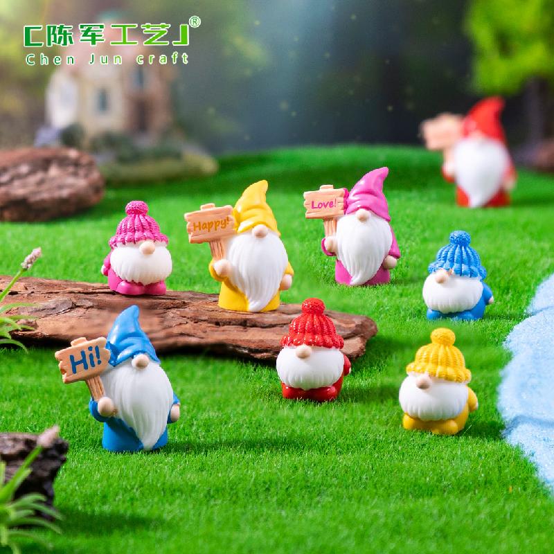 Phụ Kiện Tiểu Cảnh 跨境微景观创意蓝色举牌小矮人萌粒盲袋 DIY装饰品配件迷你小摆件