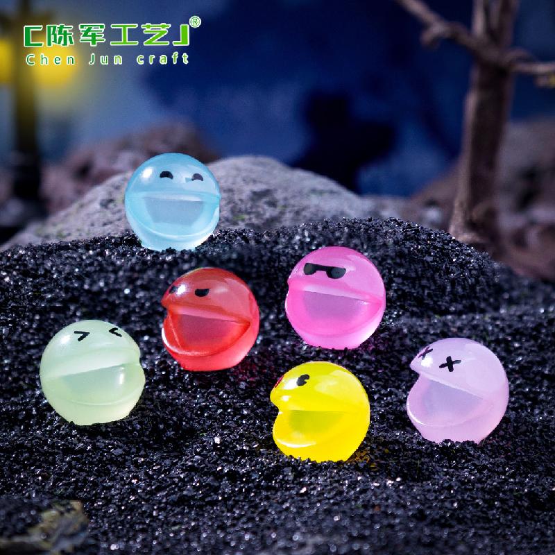 Phụ Kiện Tiểu Cảnh 跨境外贸微景观创意夜光豆豆人萌粒 DIY装饰品配件迷你桌面小摆件