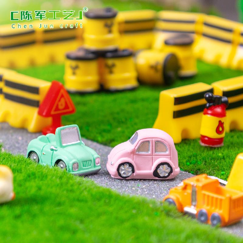 Phụ Kiện Tiểu Cảnh 微景观创意迷你Q版汽车交通工具标识DIY装饰品配件微缩场景小摆件