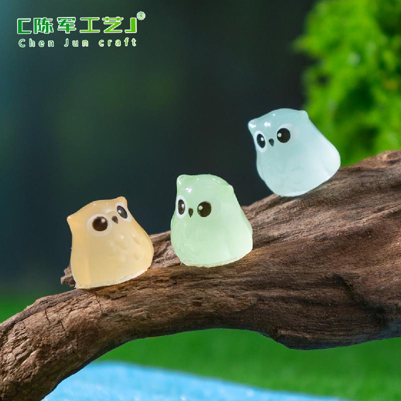 Phụ Kiện Tiểu Cảnh 跨境微景观创意夜光小猫头鹰萌粒公仔 DIY装饰品挂配件迷你小摆件