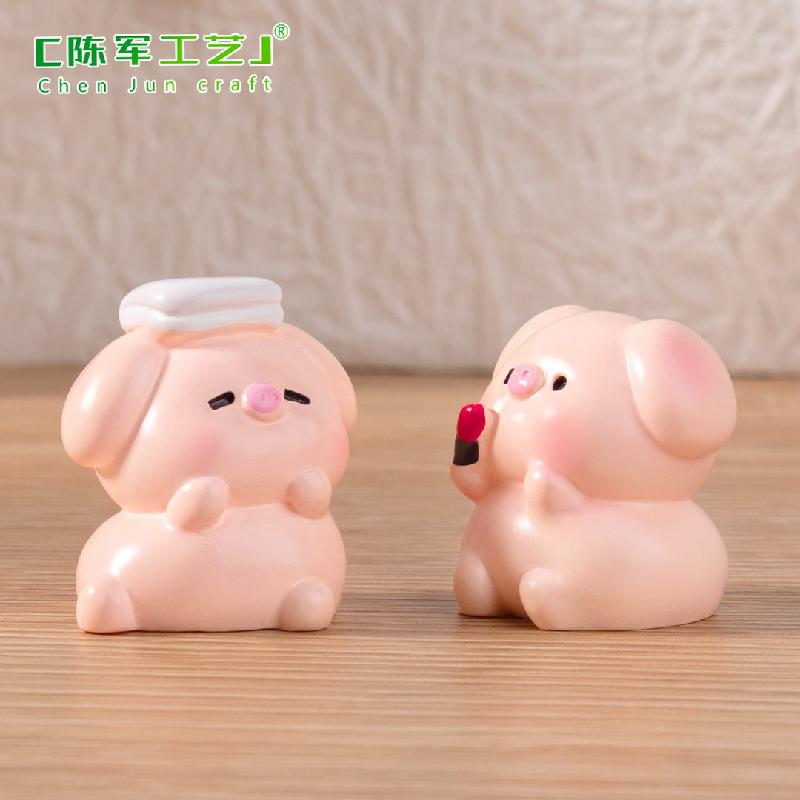 Phụ Kiện Tiểu Cảnh 微景观创意化妆小猪公仔娃娃屋 DIY装饰品配件迷你汽车桌面小摆件