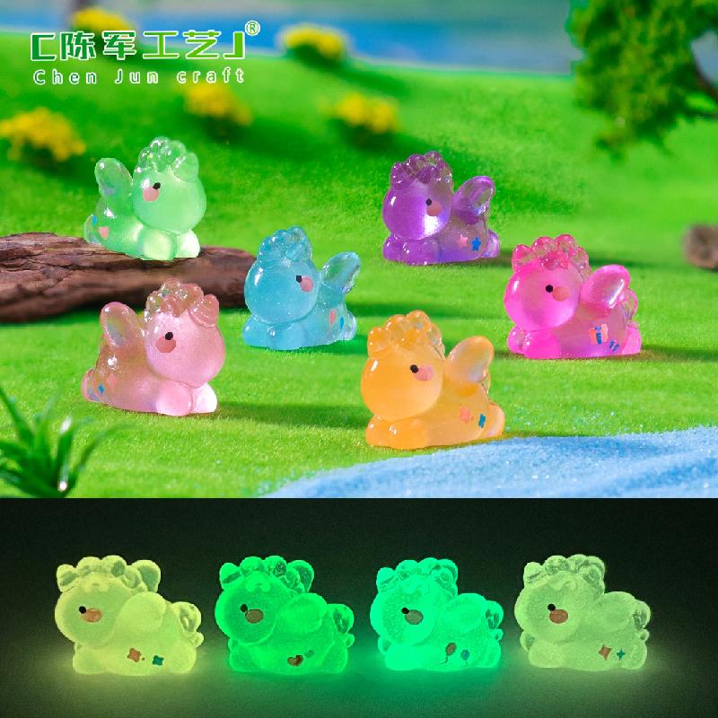 Phụ Kiện Tiểu Cảnh 跨境新品微景观创意夜光趴趴独角兽公仔 DIY装饰品配件迷你小摆件
