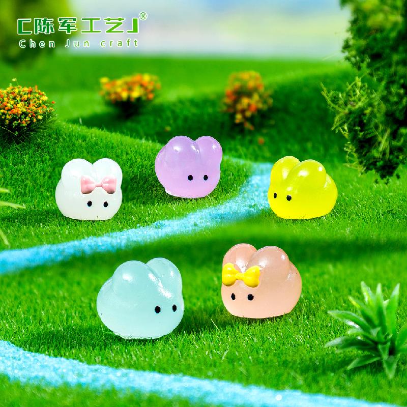 Phụ Kiện Tiểu Cảnh 微景观创意可爱夜光小兔子萌粒公仔 DIY装饰品配件迷你桌面小摆件