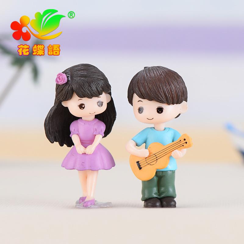 Phụ Kiện Tiểu Cảnh 微景观创意吉他情侣公仔蛋糕烘焙 DIY装饰品挂配件迷你塑料小摆件