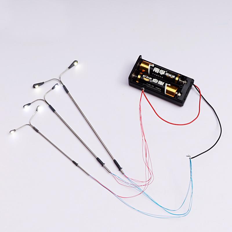 Phụ Kiện Mô Hình Đèn Đường Cột Sắt Mini Có Đèn 3V (MH-166)