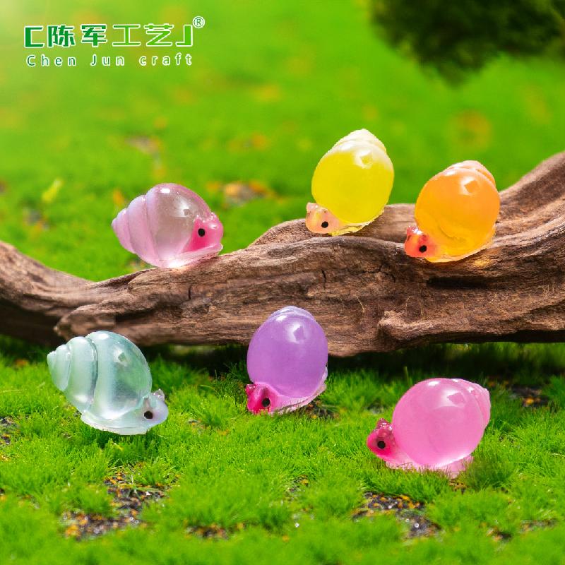 Phụ Kiện Tiểu Cảnh 跨境新品微景观创意夜光小蜗牛萌粒公仔 DIY装饰品配件迷你小摆件
