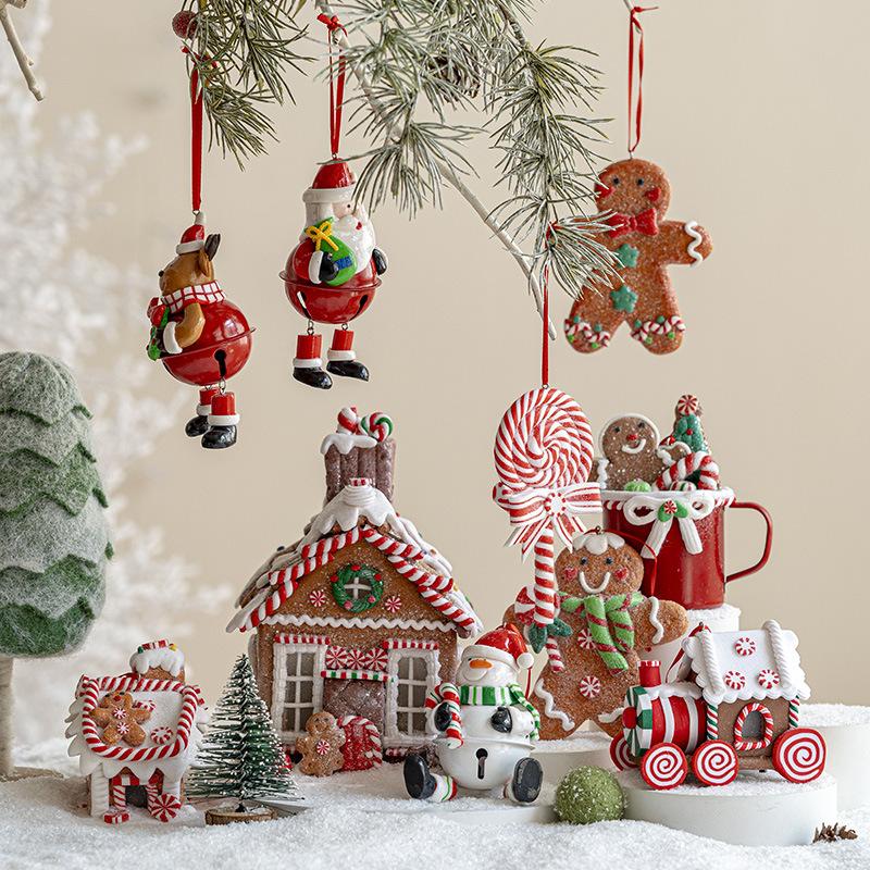 Trang Trí Noel Trang trí Noel: Cây thông, chuông sáng tạo cho không gian ấm