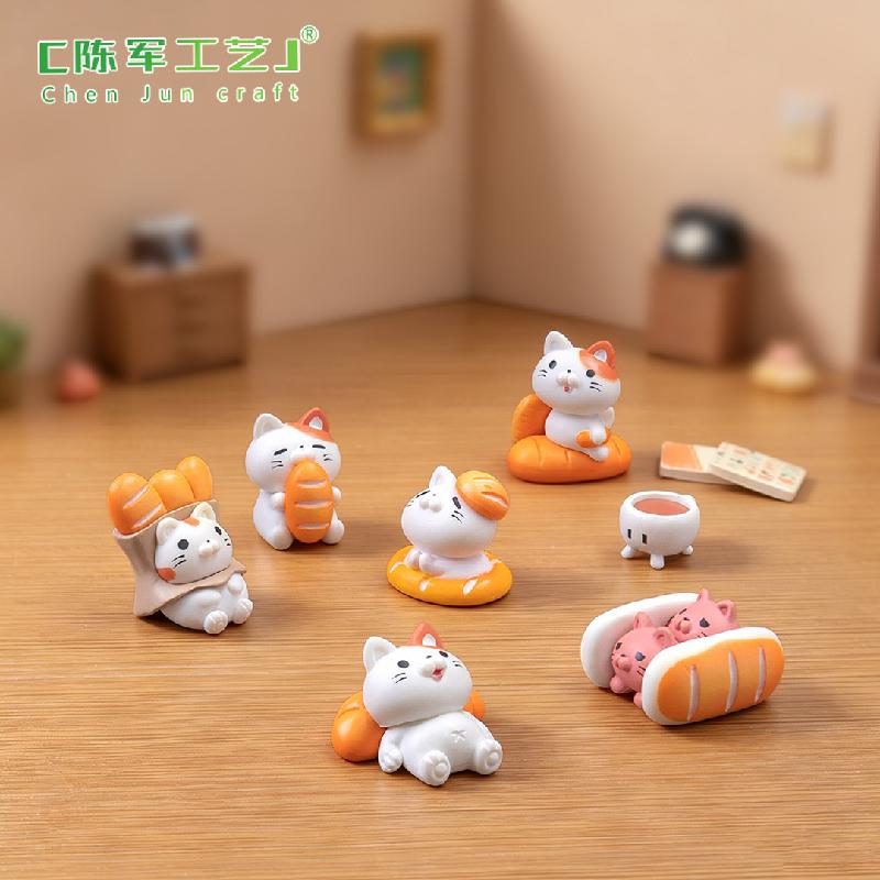 Phụ Kiện Tiểu Cảnh Tiểu cảnh mèo bánh mì, trang trí xe hơi và bàn làm việc (ZC-101)