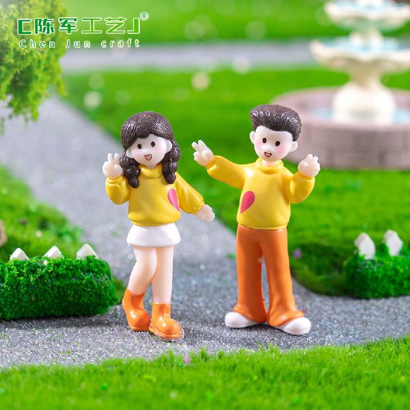 Phụ Kiện Tiểu Cảnh 微景观创意可爱拍照情侣公仔手工 DIY装饰配件迷你车载桌面小摆件