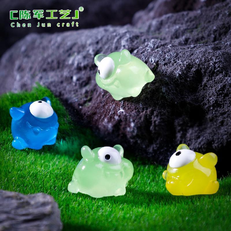 Phụ Kiện Tiểu Cảnh 跨境外贸微景观创意荧夜光独眼小怪兽 DIY装饰品挂配件迷你小摆件