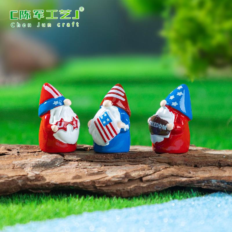 Phụ Kiện Tiểu Cảnh 跨境外贸微景观创意自由小矮人公仔 DIY装饰品配件迷你树脂小摆件