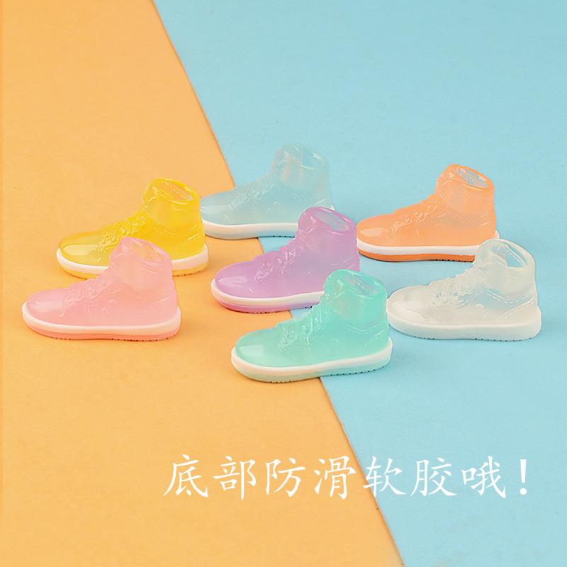 夜光立体鞋子 靴子diy奶油胶洞洞鞋钥匙扣挂件摆件小玩具树脂配件