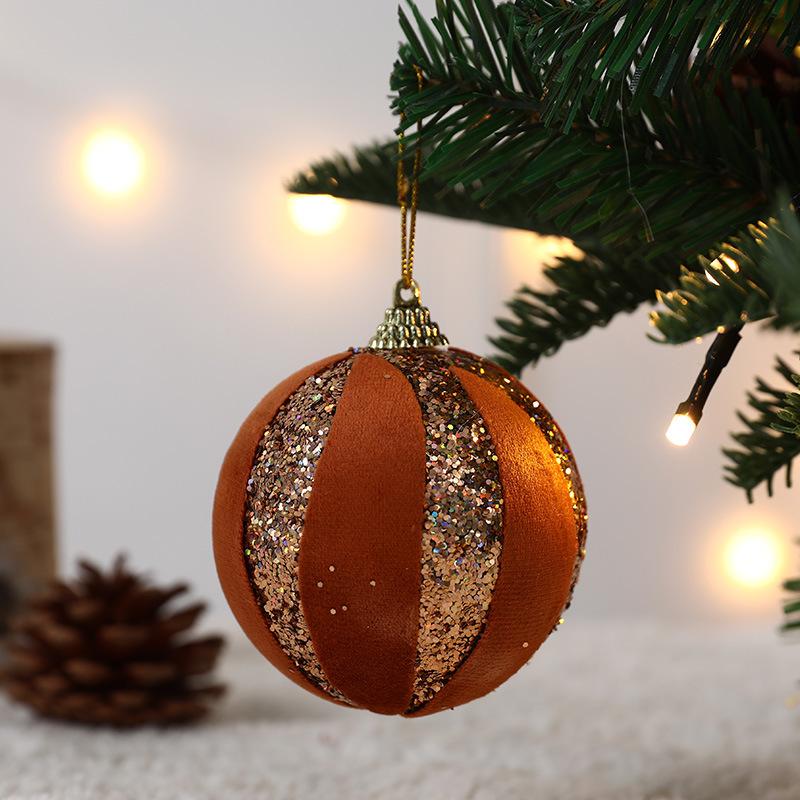 Trang Trí Noel Trang trí Noel: Bóng cà phê, trang trí cây và không gian