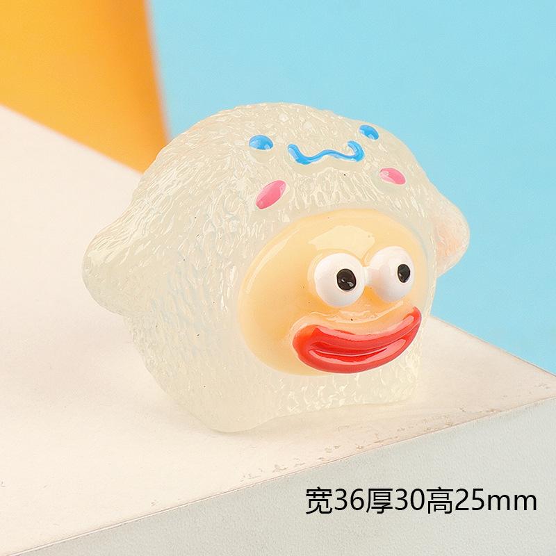 立体夜光小丑香肠嘴卡通公仔 diy挂件钥匙扣娃娃屋摆件树脂配件