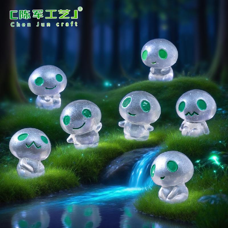 Phụ Kiện Tiểu Cảnh 跨境微景观创意夜光小小外星人萌粒 DIY装饰品配件迷你树脂小摆件