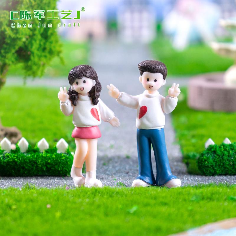 Phụ Kiện Tiểu Cảnh 微景观创意可爱拍照情侣公仔手工 DIY装饰配件迷你车载桌面小摆件