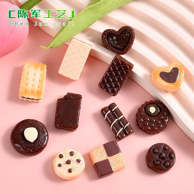 Phụ Kiện Tiểu Cảnh 卡通巧克力饼干系列手工 DIY材料冰箱贴装饰品奶油胶手机壳挂配件