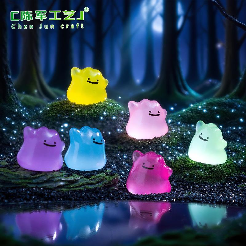 Phụ Kiện Tiểu Cảnh 跨境新品微景观创意夜光百变怪萌粒 DIY装饰品配件迷你树脂小摆件
