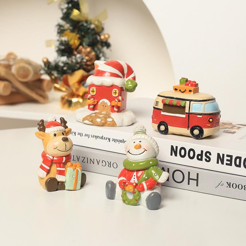 Chậu Cây Resin Tượng cây thông Noel resin hoạt hình, đồ trang trí Giáng Sinh, ông già Noel, người tuyết và tuần lộc (RG-153)