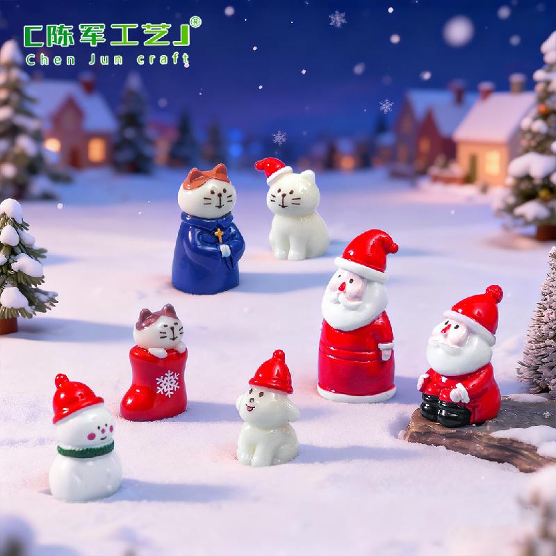 Phụ Kiện Tiểu Cảnh Ông Già Noel Trang Trí Tuyết Mini (PK-569)