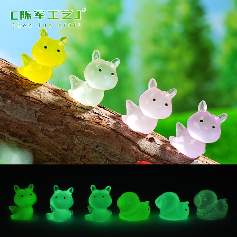Phụ Kiện Tiểu Cảnh 微景观创意夜光萌萌小动物蜗牛海兔 DIY装饰品配件迷你桌面小摆件
