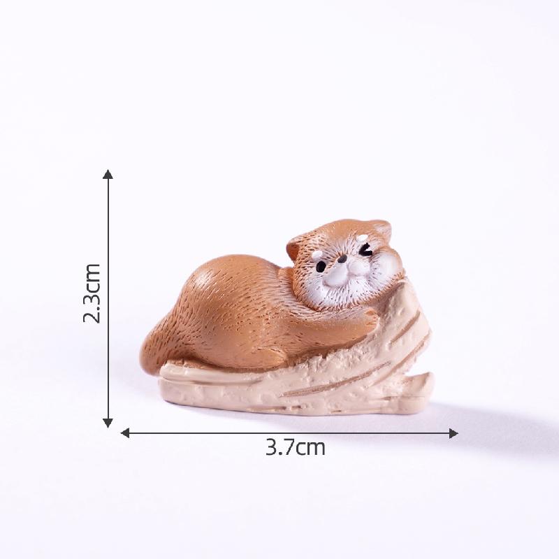 Số 4 nằm trên gốc cây
