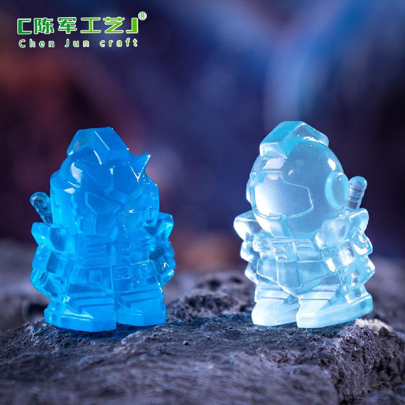 Phụ Kiện Tiểu Cảnh 微景观创意夜光高达机器人 DIY装饰配件树脂工艺品迷你桌面小摆件