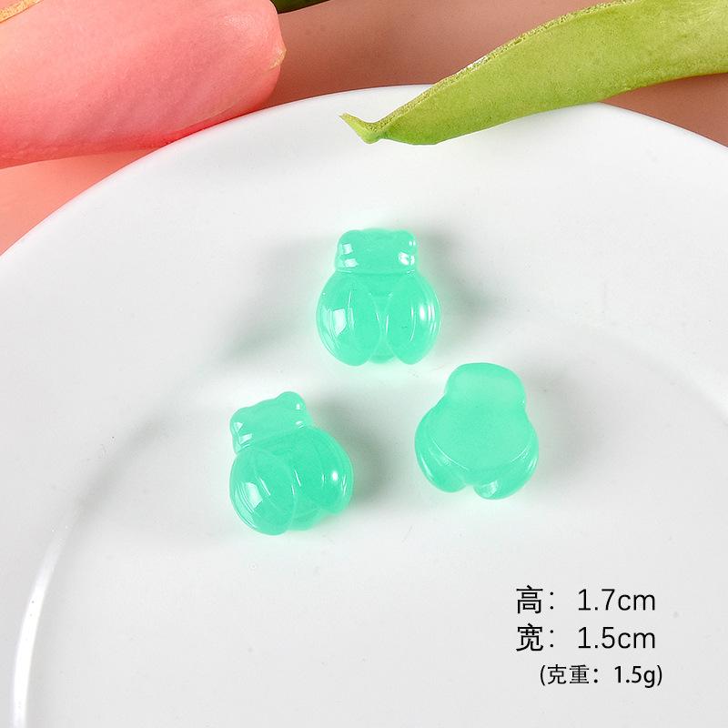 宝绿色蜜蜂
