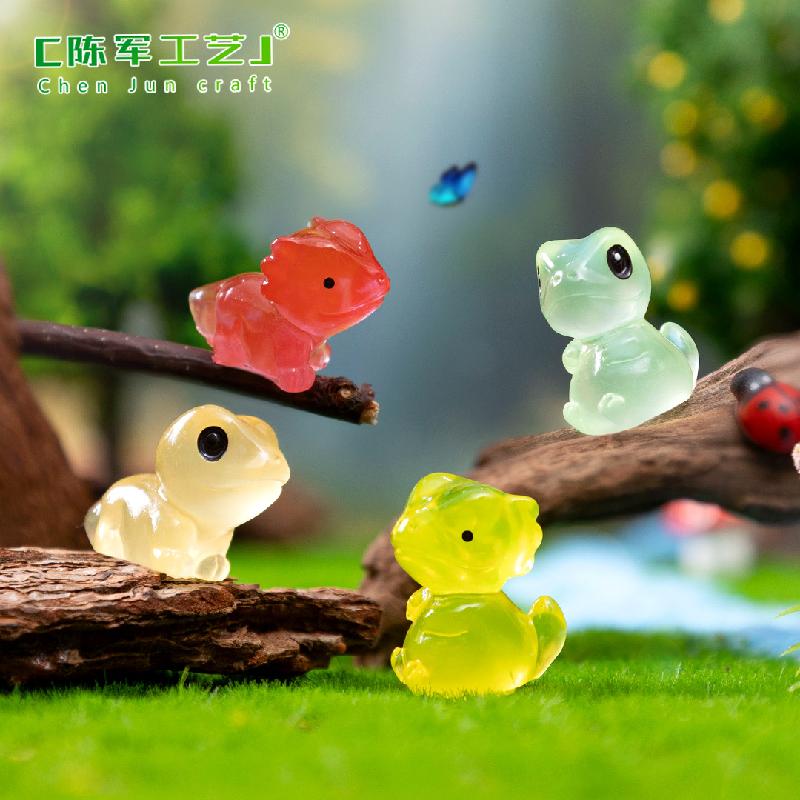 Phụ Kiện Tiểu Cảnh 跨境新品微景观创意夜光爬宠大小眼守宫 DIY装饰品配件迷你小摆件