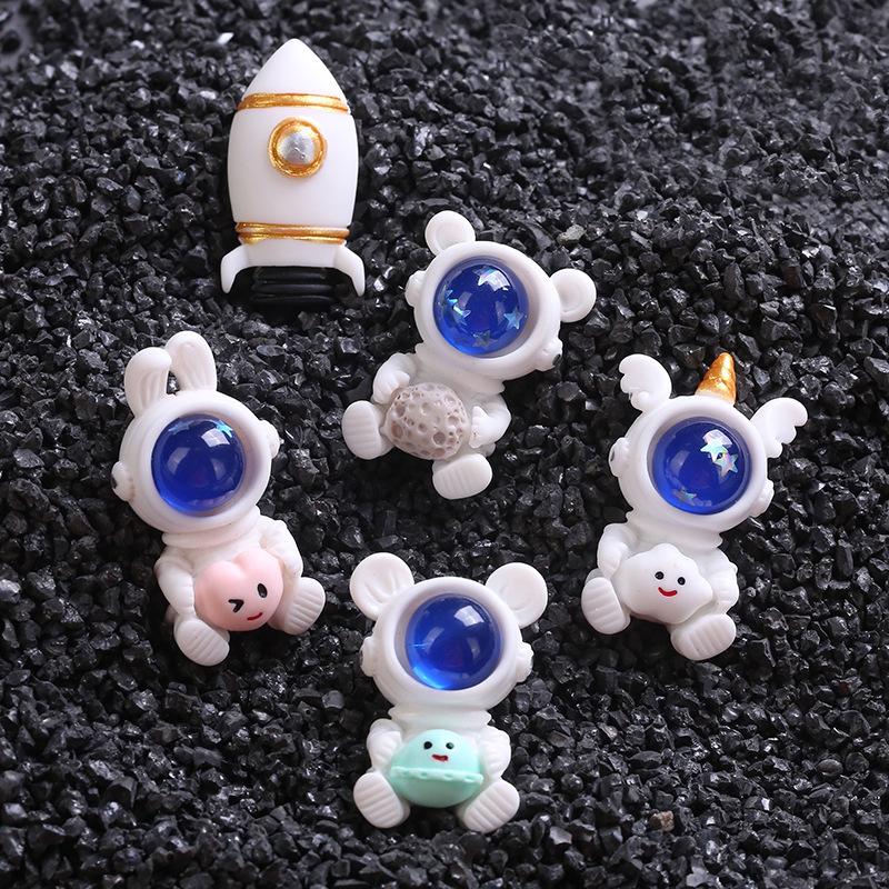 Charm phi hành gia DIY trang trí vỏ điện thoại (FF-513)